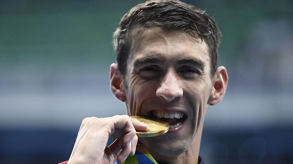 Michael Phelps menutup karier di Olimpiade Rio de Janeiro 2016 lalu. - INDOSPORT